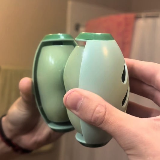 PawProof Roller — Clean Clothes, Zero Waste